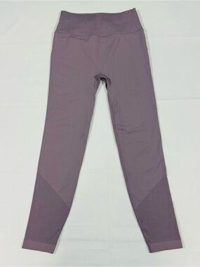 Lululemon Ebb to Street Tight Size 0 Frosted Mulberry High Rise Seamless Knit